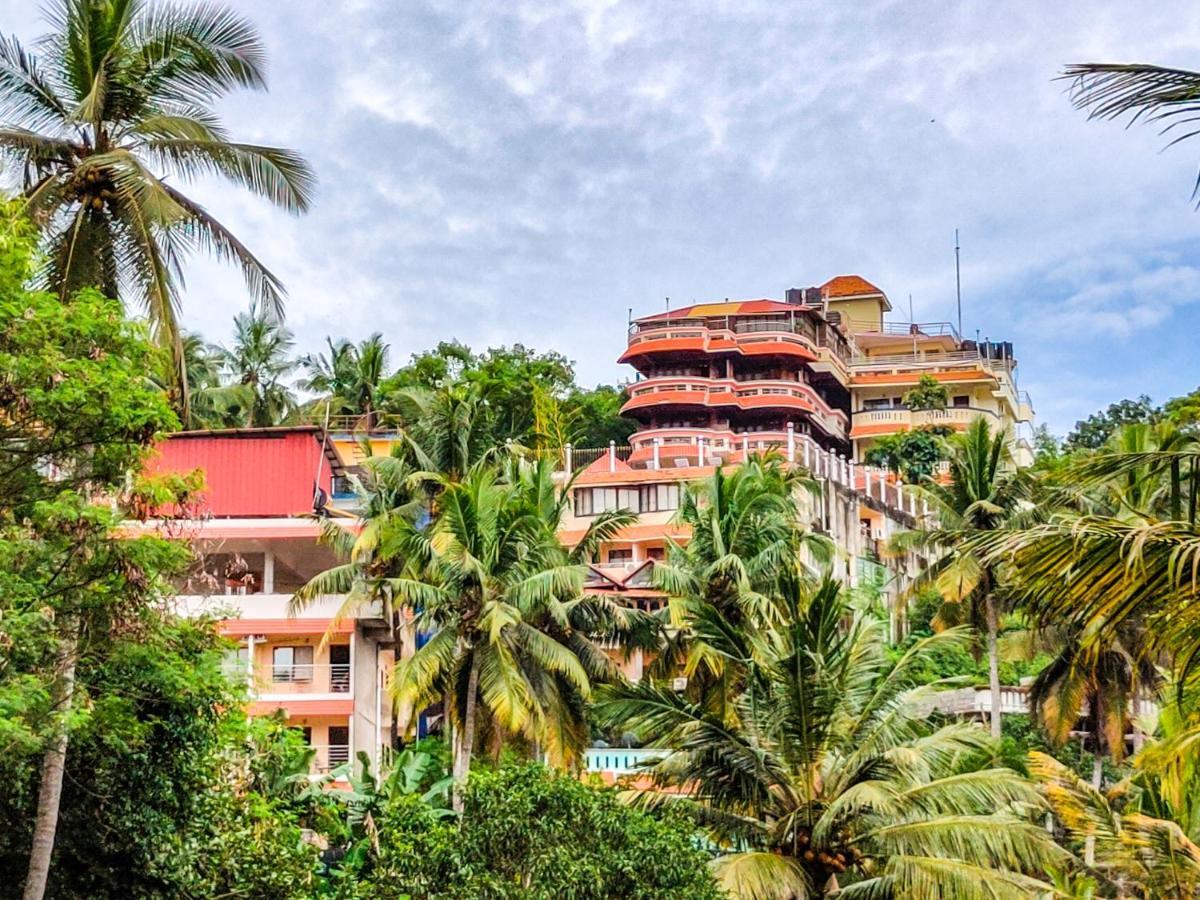 Ayurlaya Beach Retreat 可瓦兰 外观 照片