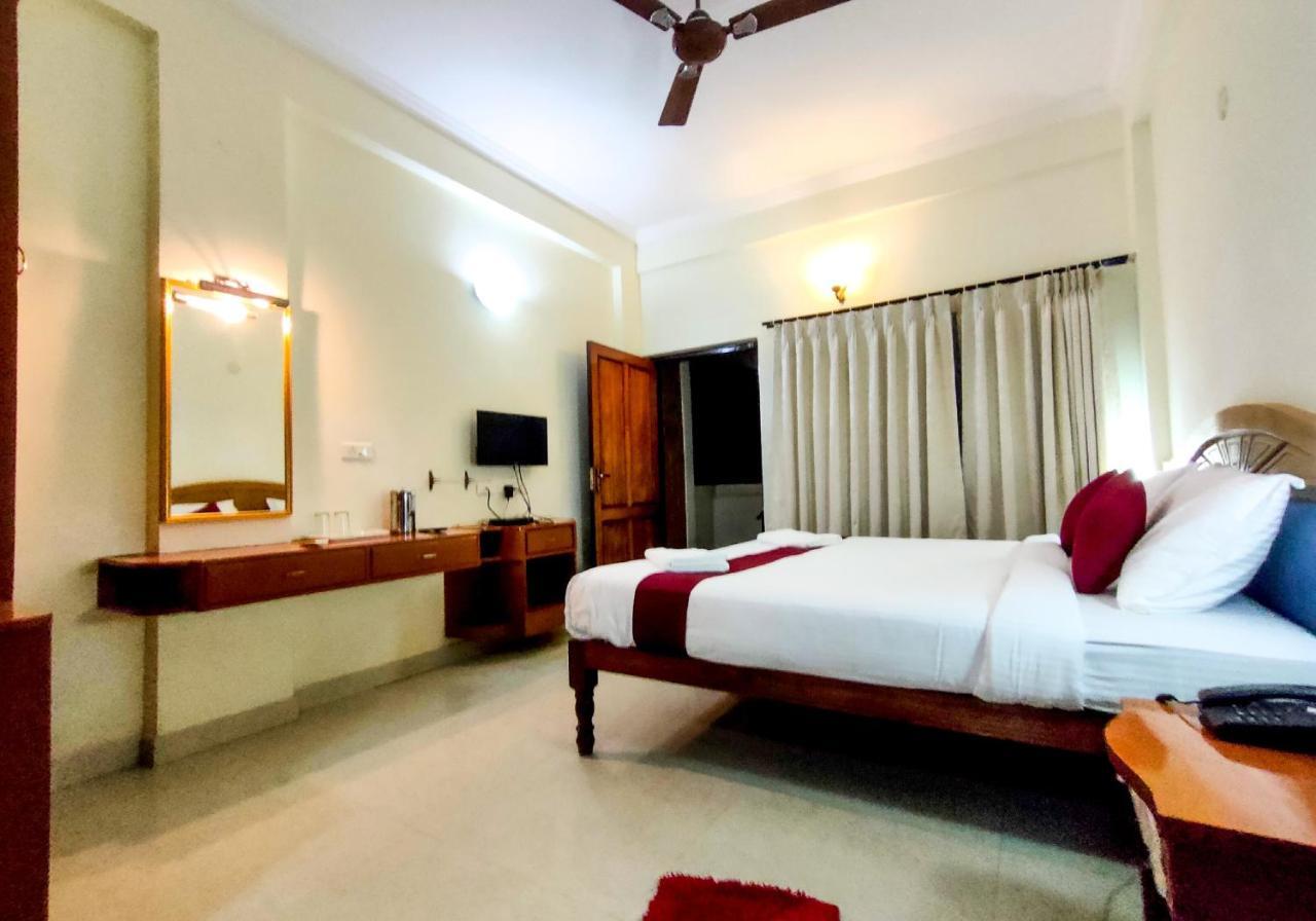 Ayurlaya Beach Retreat 可瓦兰 外观 照片